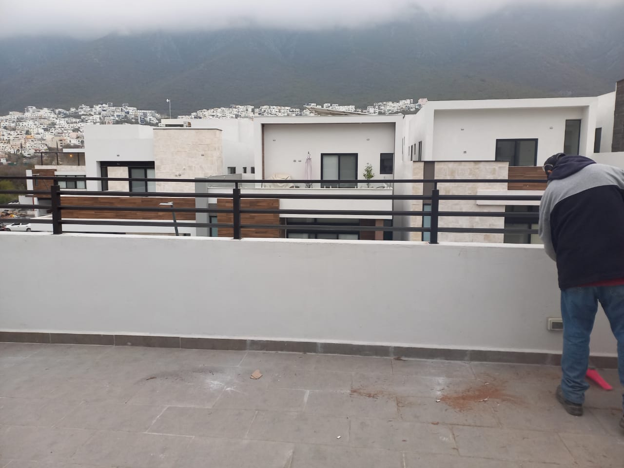 barandales modernos de herreria para terrazas en Monterrey
