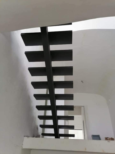escaleras de herrería modernas para casas